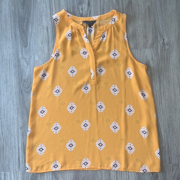 Beautiful Blouse purchase from Stitch Fix - Picture 1 of 3